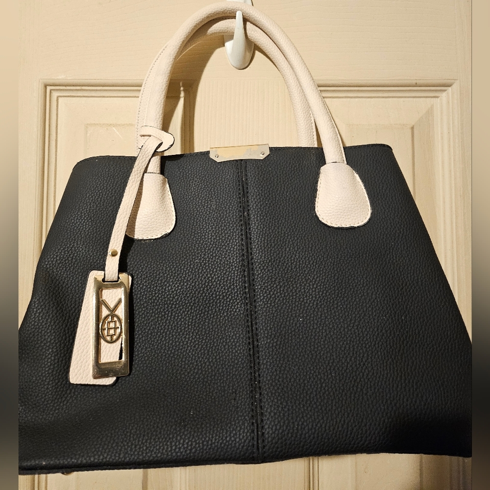 NWOT-Women Top Handle Satchel Handbag Leather Classic Fashion Ladies Elegant bag